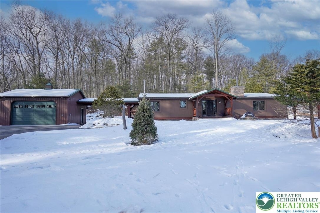 371 Green Tree Drive - Photo 1