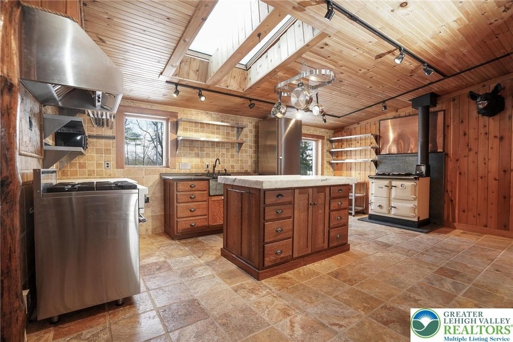 371 Green Tree Drive - Photo 5