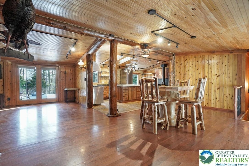 371 Green Tree Drive - Photo 11