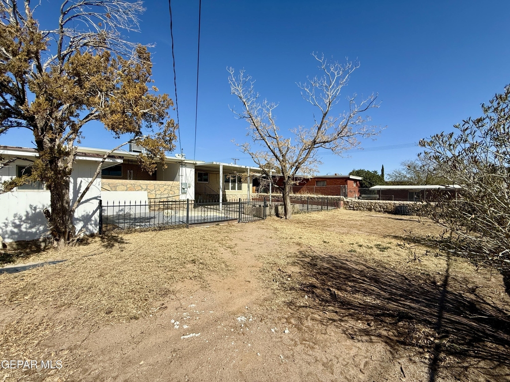 2900 Polk Avenue - Photo 23