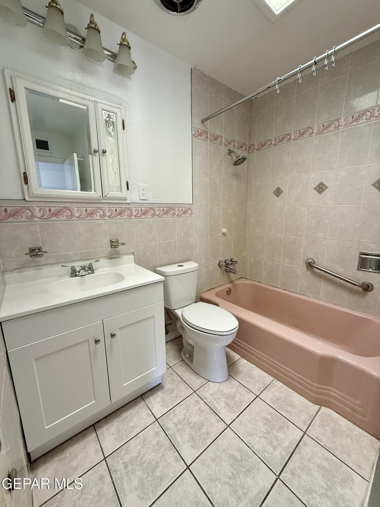 2900 Polk Avenue - Photo 12