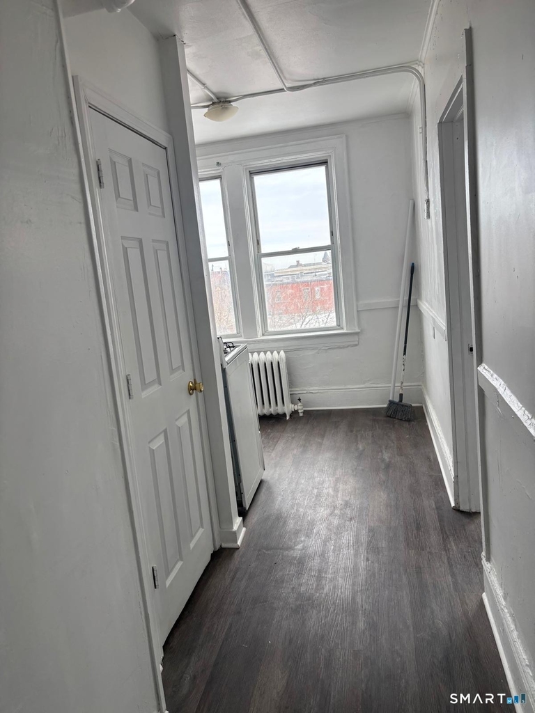 86 Pequonnock Street - Photo 2