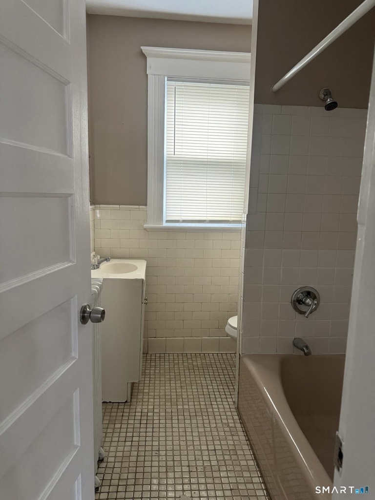 1688 North Avenue - Photo 1