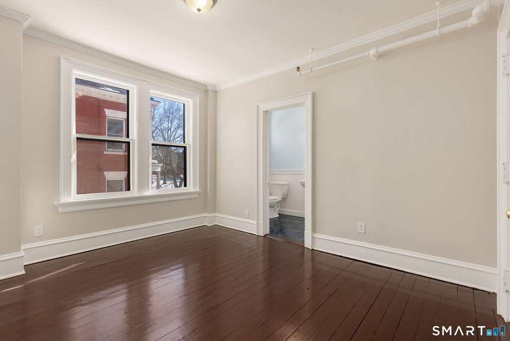 360 Farmington Avenue - Photo 0