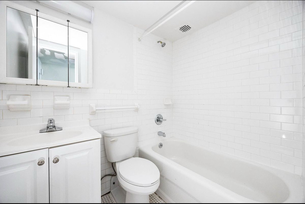 88 Fulton Street - Photo 5