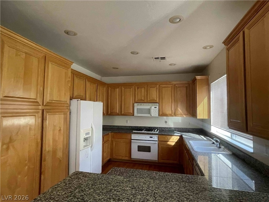 861 Cavaison Avenue - Photo 13