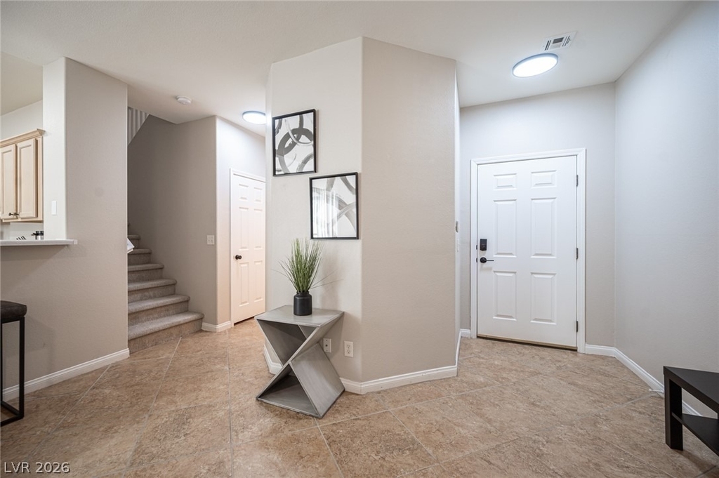 641 Solitude Point Avenue - Photo 8