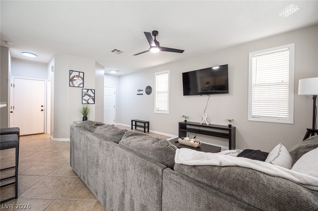 641 Solitude Point Avenue - Photo 5
