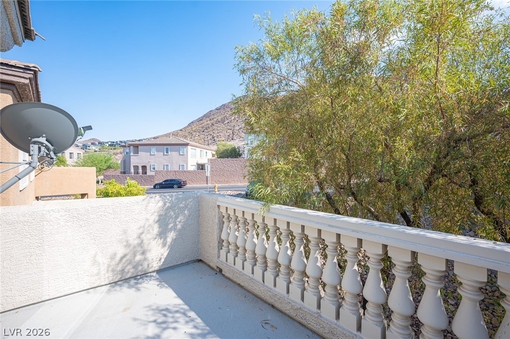 641 Solitude Point Avenue - Photo 47