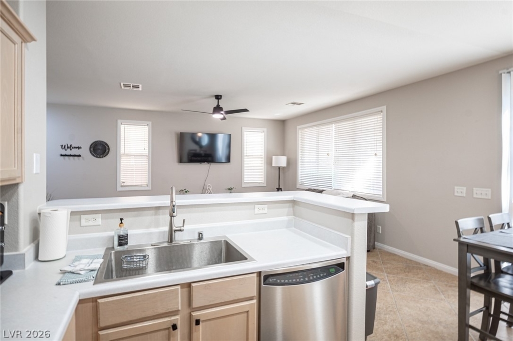 641 Solitude Point Avenue - Photo 20