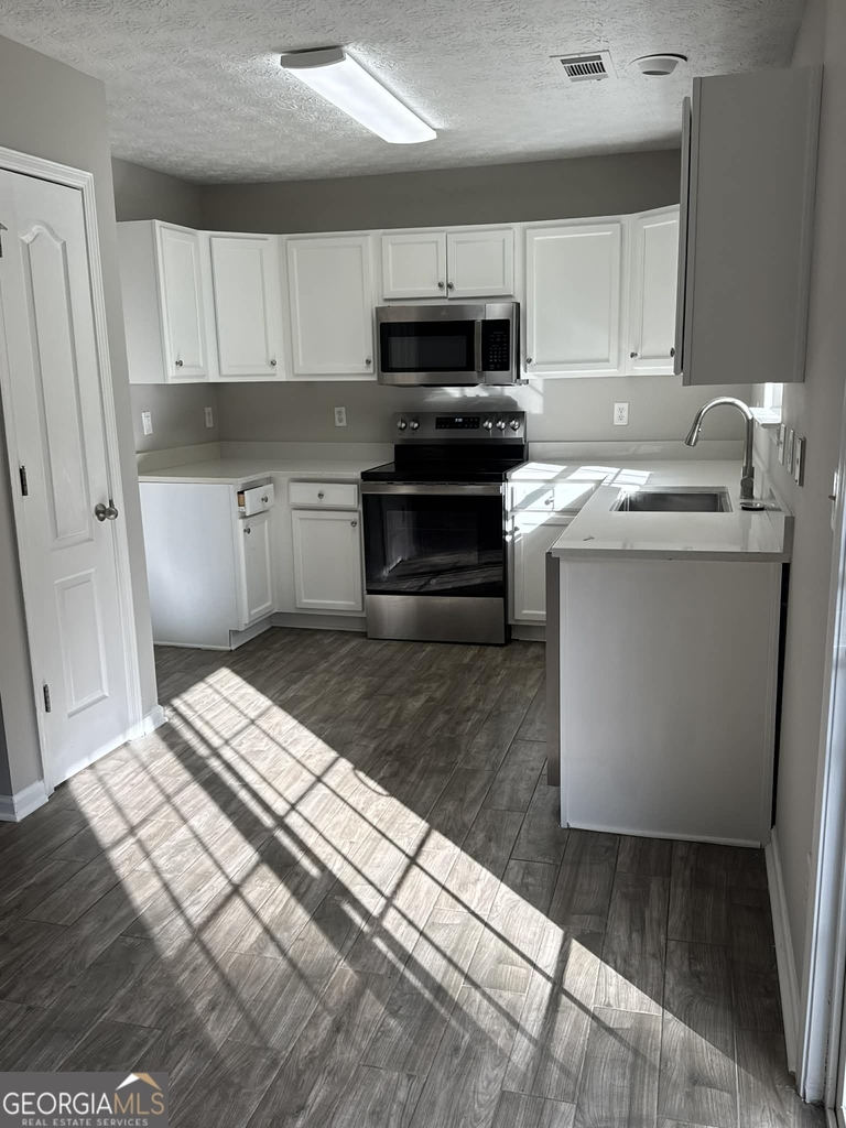705 Magnolia Gardens Walk - Photo 8