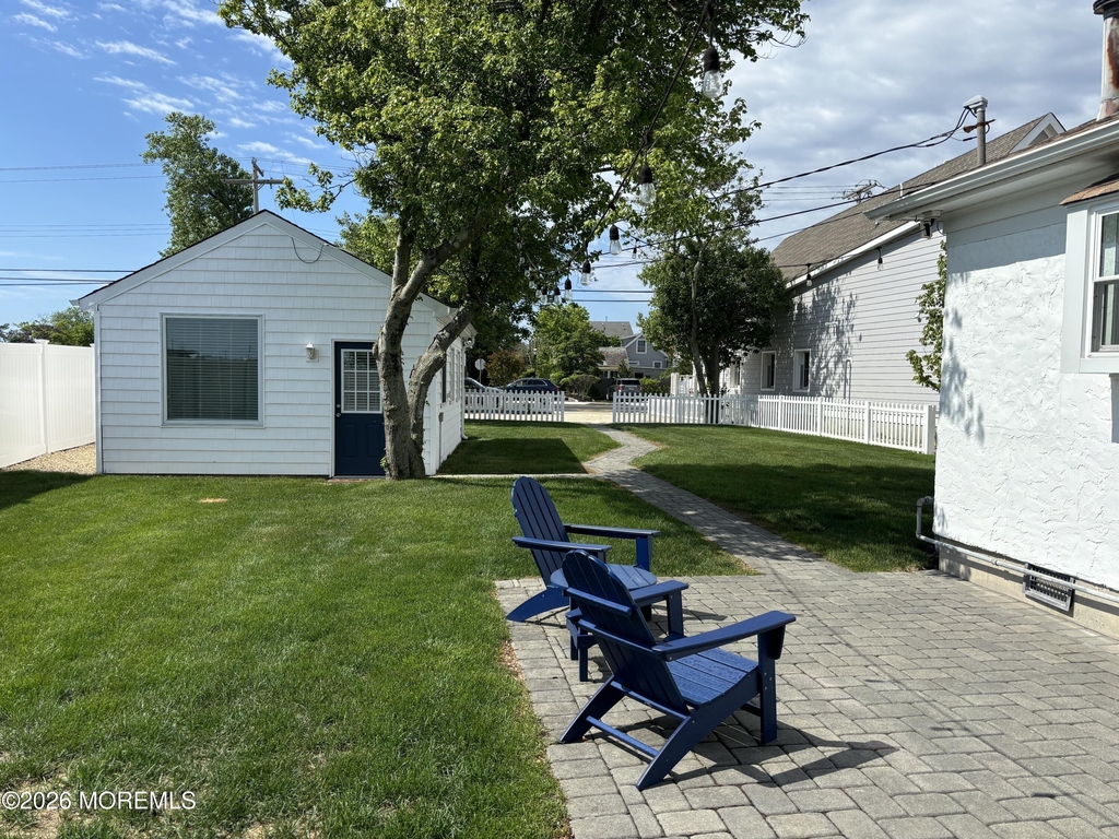 86 Bridge Avenue - Photo 17