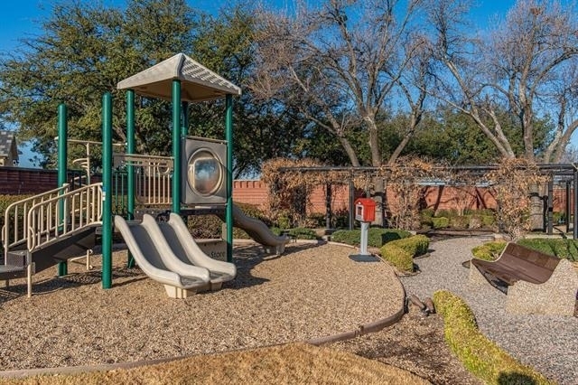 4624 Byron Circle - Photo 7