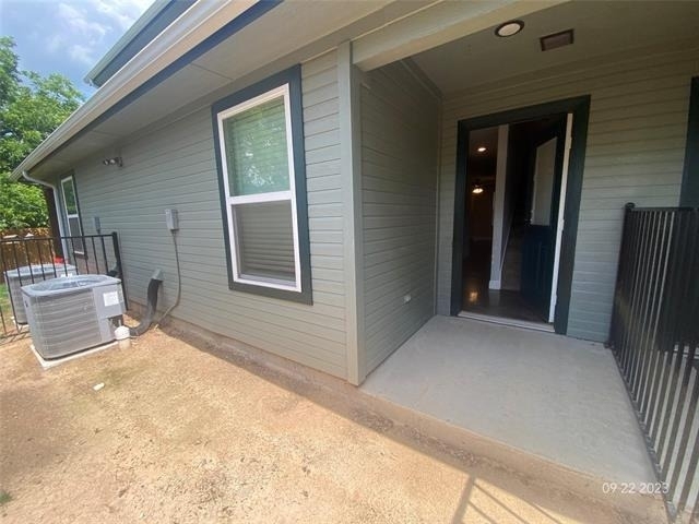 561 S Second - Photo 25