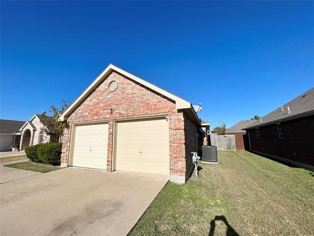 112 Walnut Lane - Photo 1