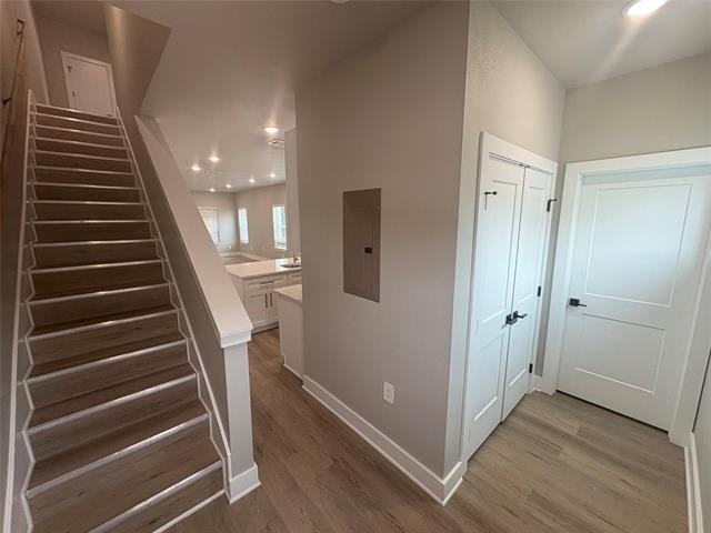 422 S Lillian Street S - Photo 4