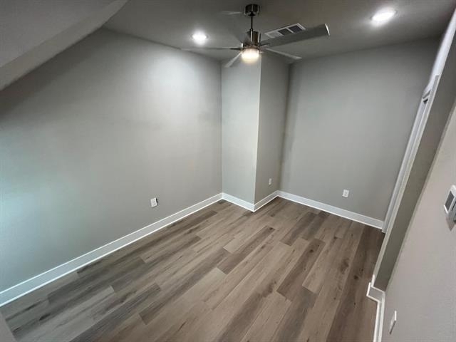525 W Collins Street - Photo 9