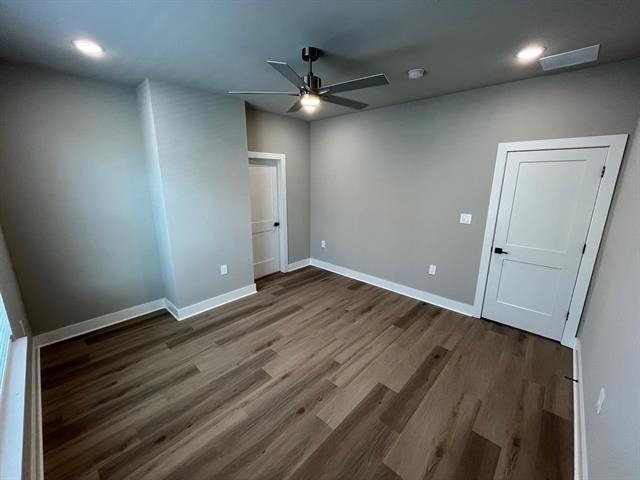 525 W Collins Street - Photo 15