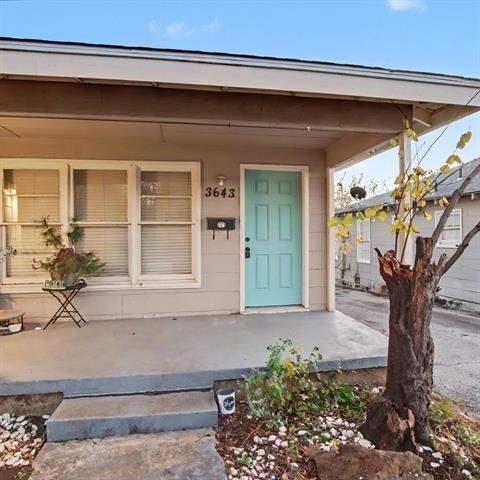 3643 Lafayette Avenue - Photo 0