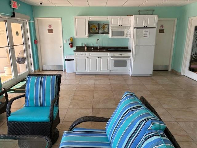133 N Pompano Beach Boulevard - Photo 35