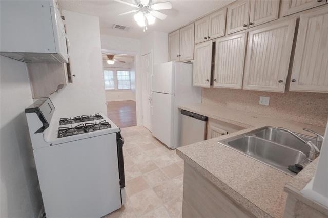 3900 Dexter Avenue - Photo 8