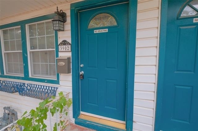 3900 Dexter Avenue - Photo 3