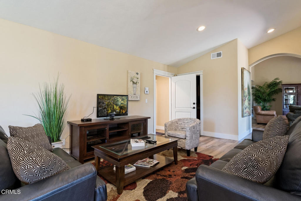 6161 E Los Angeles Avenue - Photo 6