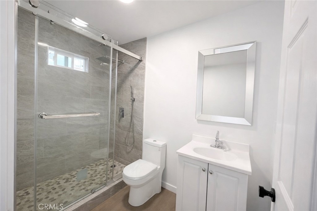 6907 Noble - Photo 1
