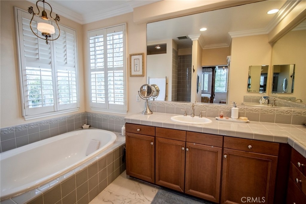27016 Island - Photo 51