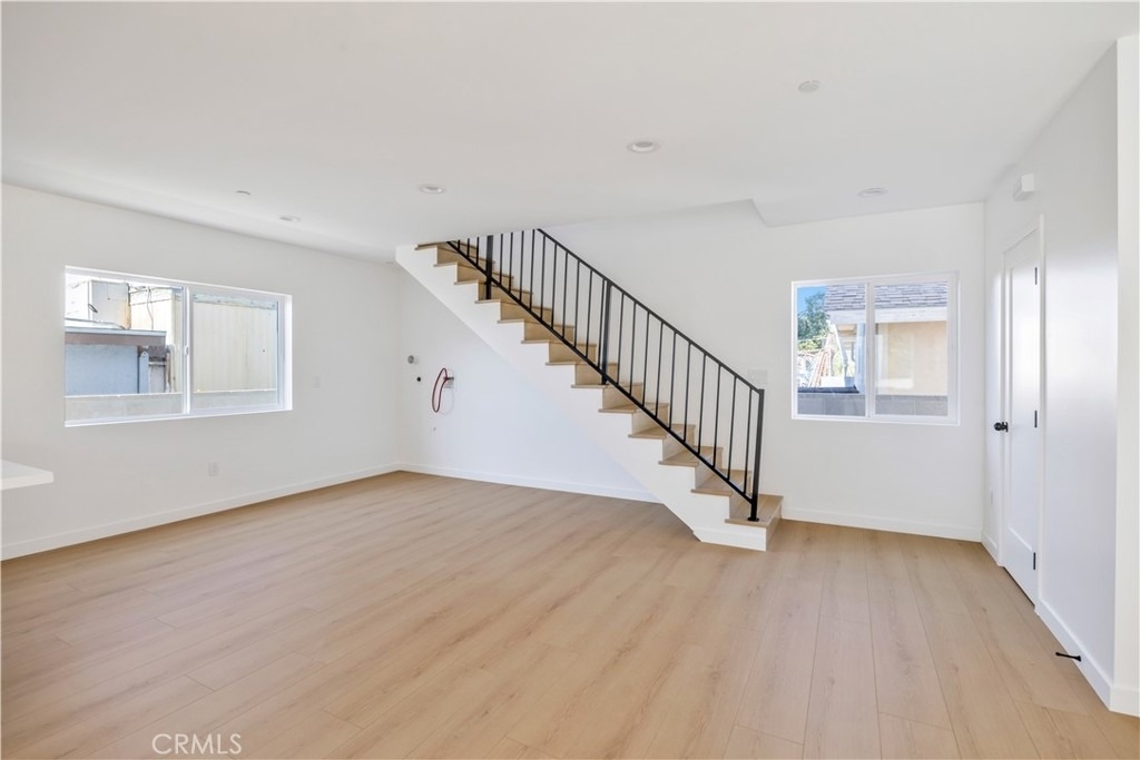 10905 Dalerose - Photo 6