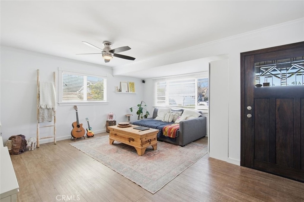 6443 Gross Avenue - Photo 4