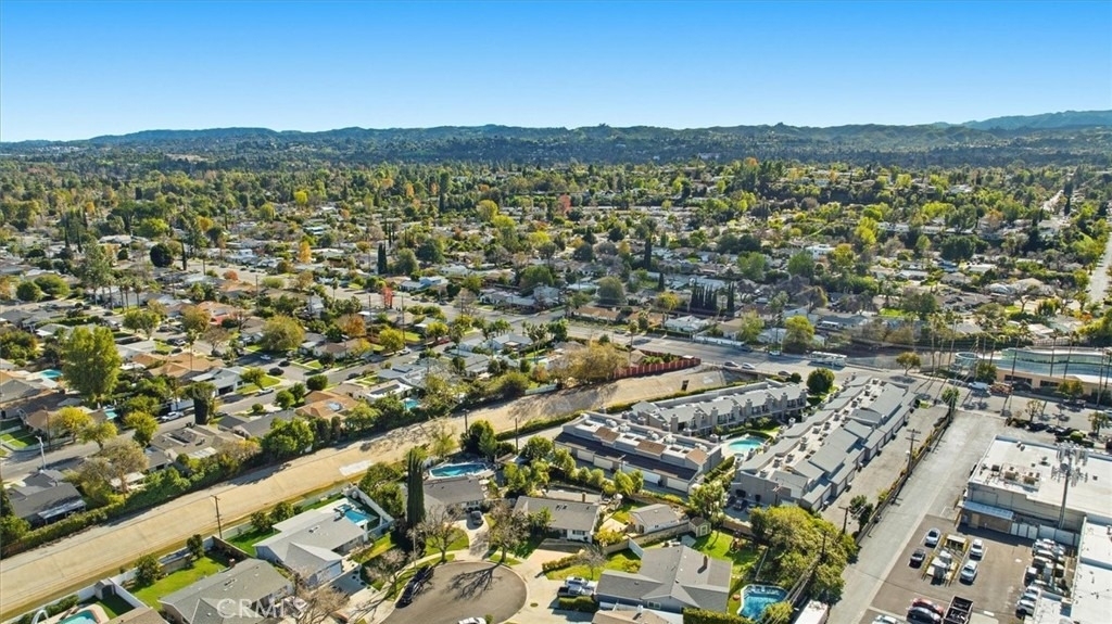 6443 Gross Avenue - Photo 40