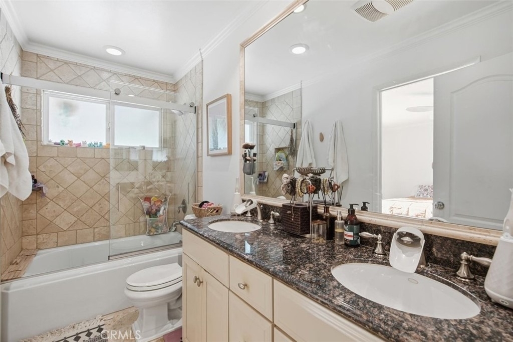 6443 Gross Avenue - Photo 22