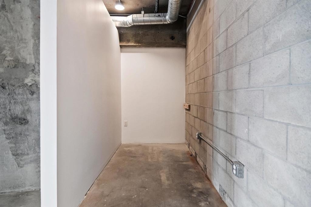 5750 Hollywood Boulevard - Photo 23