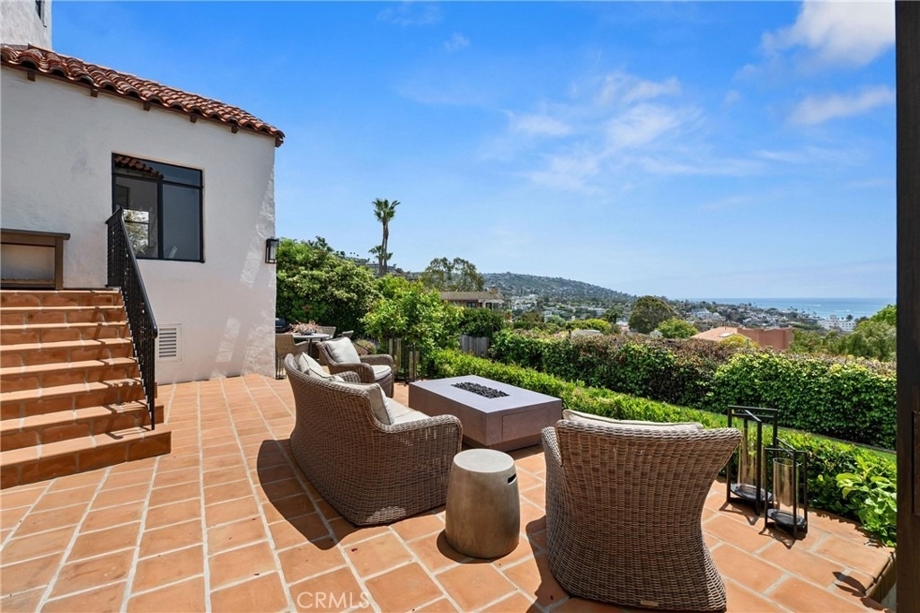 250 High Drive - Photo 4