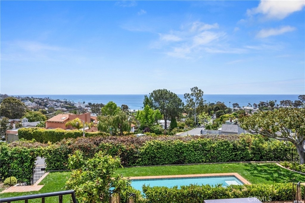 250 High Drive - Photo 1