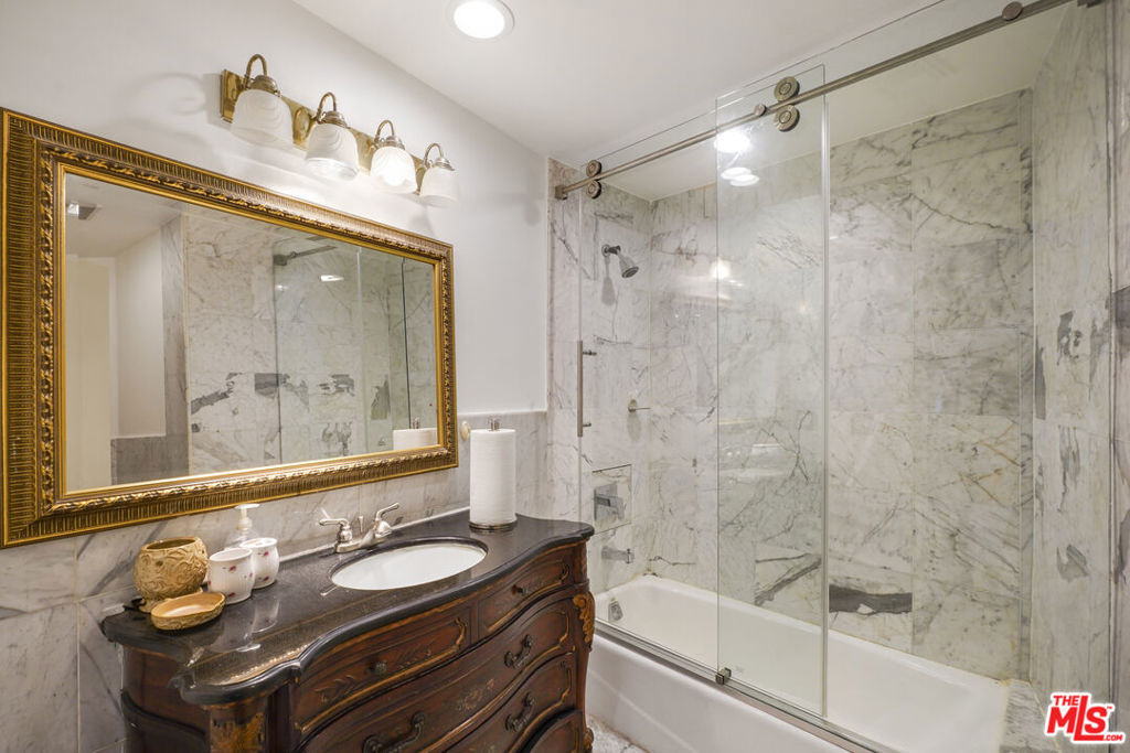 2258 Gloaming Way - Photo 13
