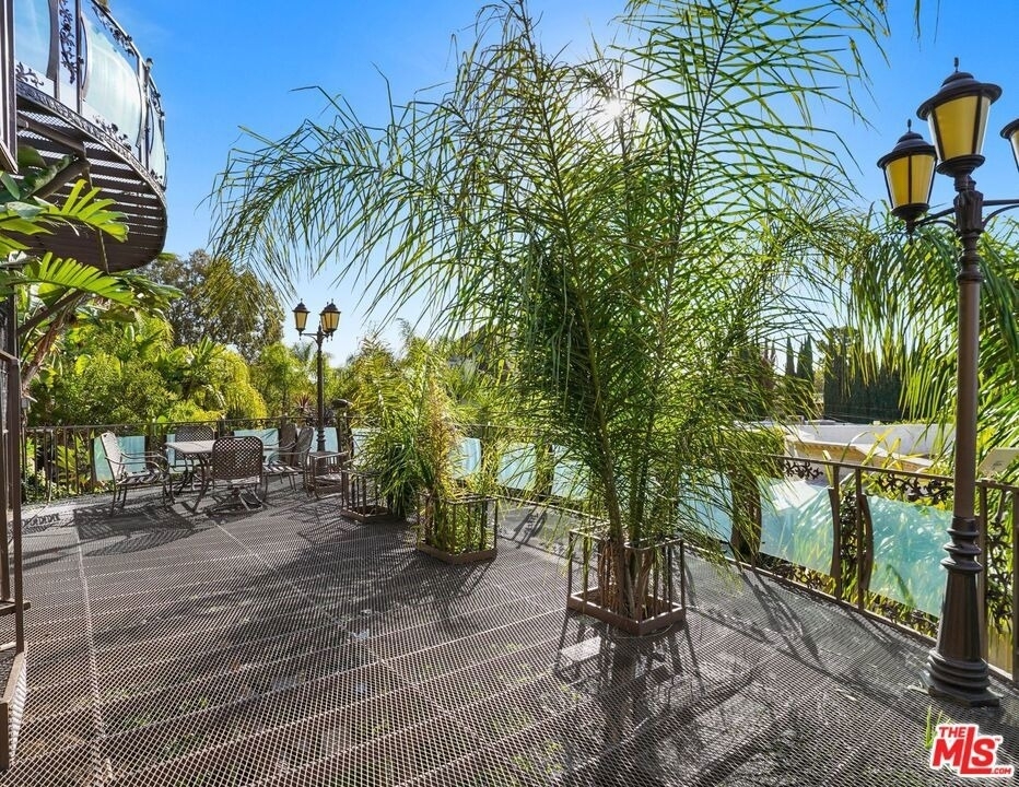 2258 Gloaming Way - Photo 28
