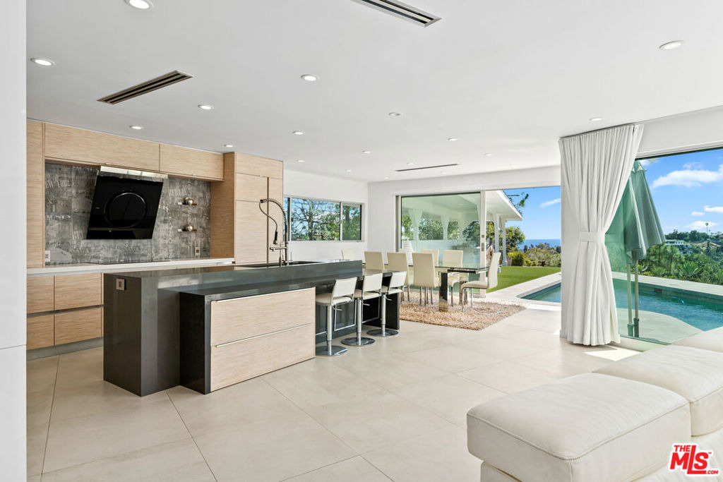 849 Glenmere Way - Photo 38