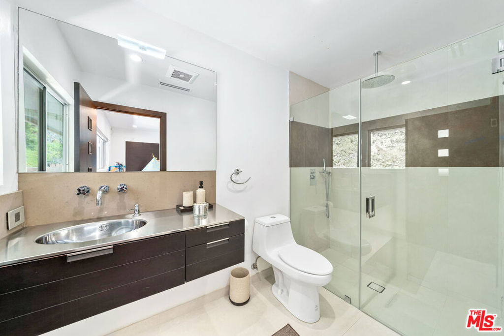 849 Glenmere Way - Photo 29