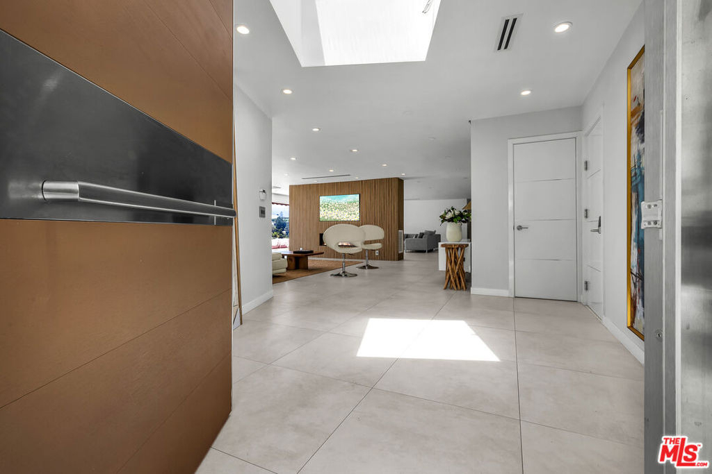 849 Glenmere Way - Photo 3
