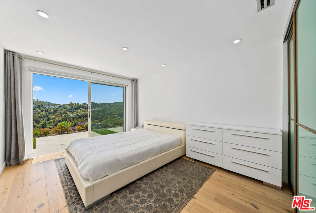 849 Glenmere Way - Photo 23