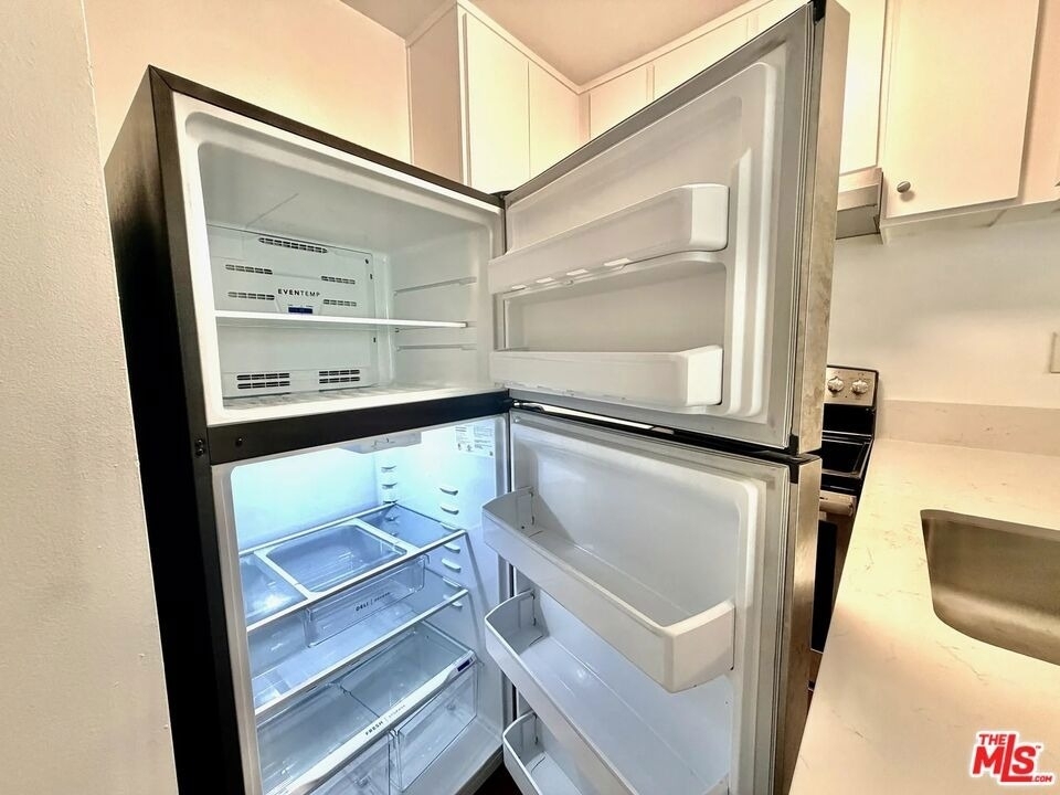 5805 W 8th Street - Photo 15