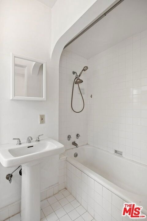 436 S Rexford Drive - Photo 11