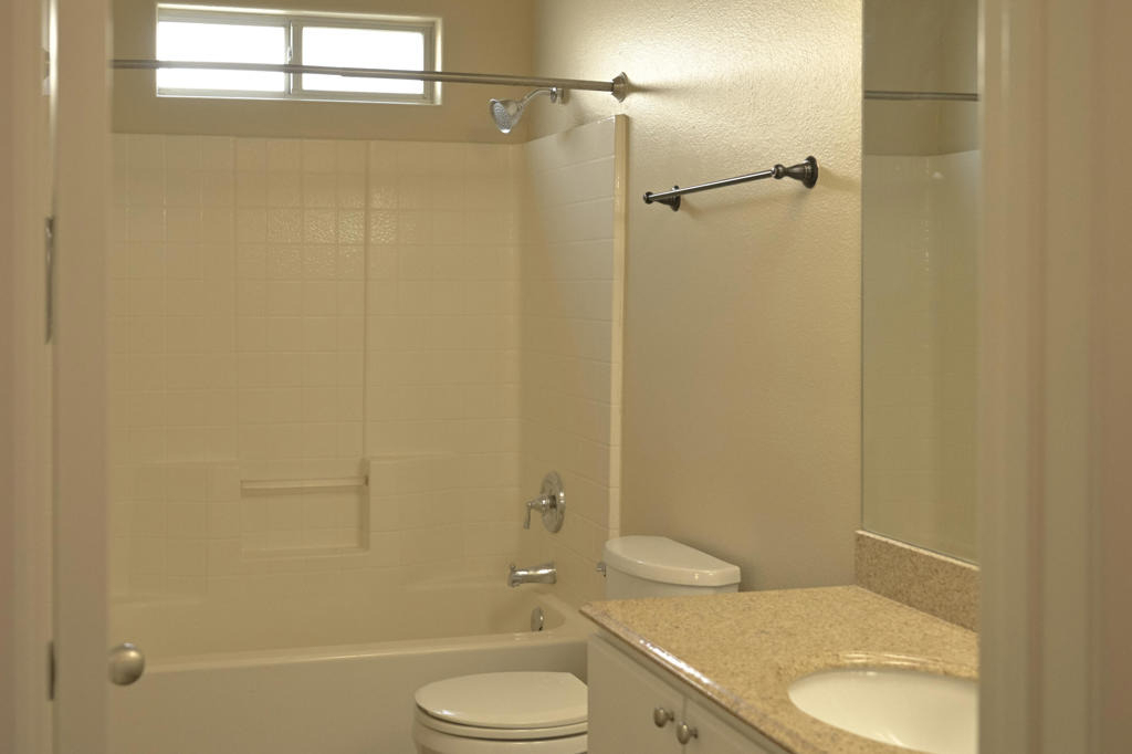 43730 Louisiana Street - Photo 10