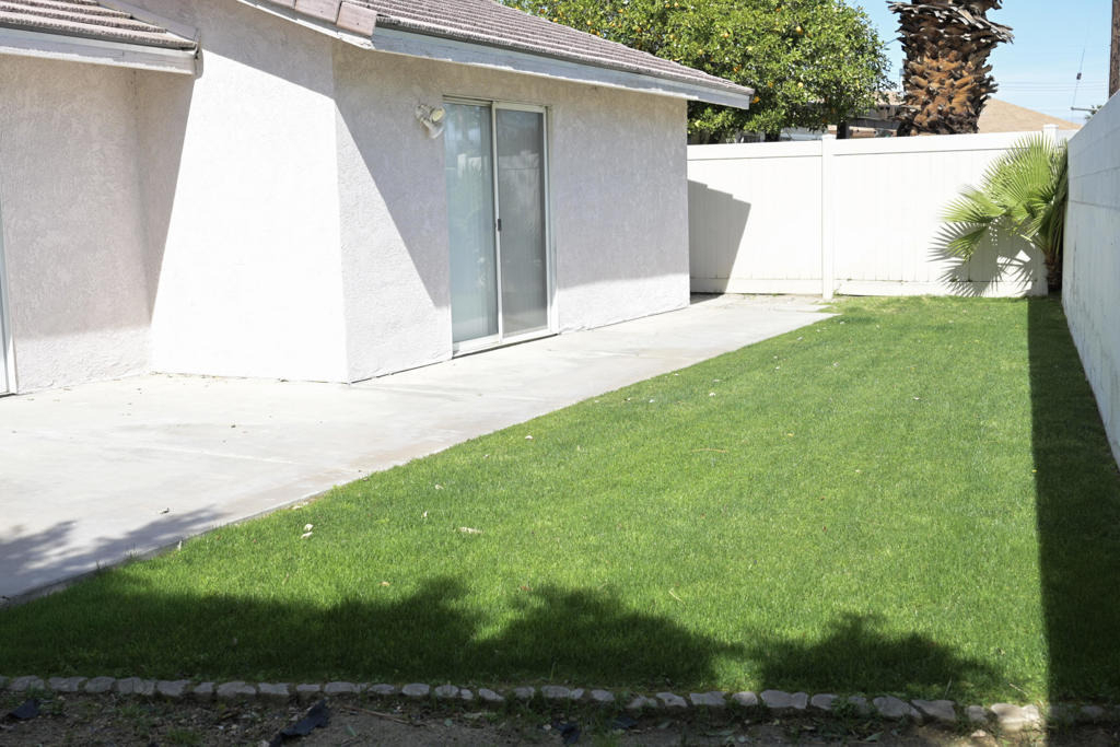 43730 Louisiana Street - Photo 2