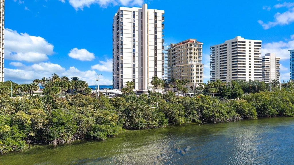 5380 N Ocean Drive - Photo 25