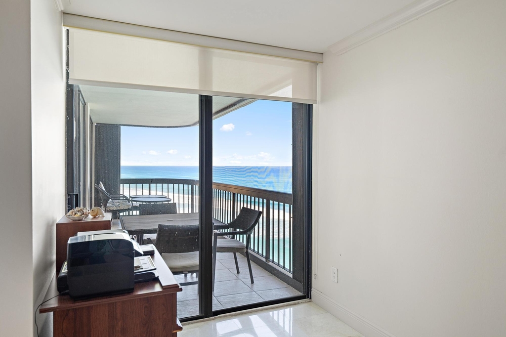 5380 N Ocean Drive - Photo 16