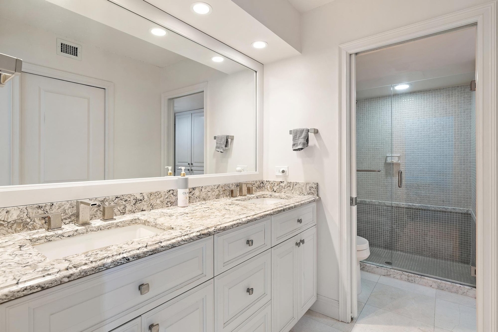 5380 N Ocean Drive - Photo 10