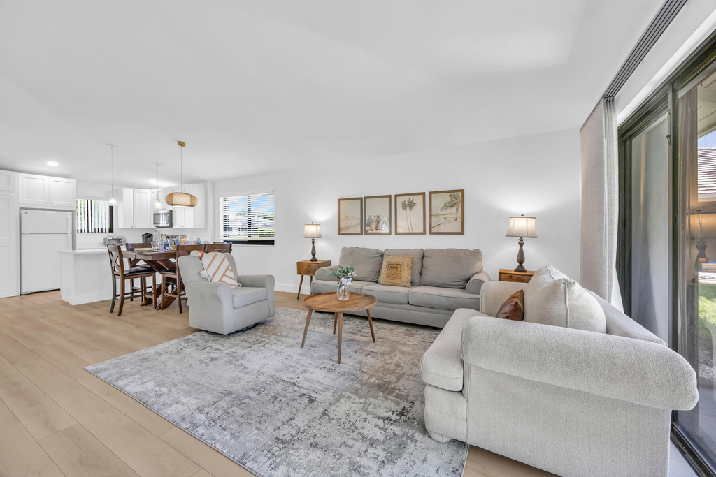 836 Club Drive - Photo 9